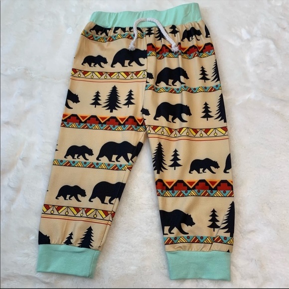 Wildlife Baby Bear Animal Print 2 Piece Set, Boy Outfit NWT - Picture 3 of 3